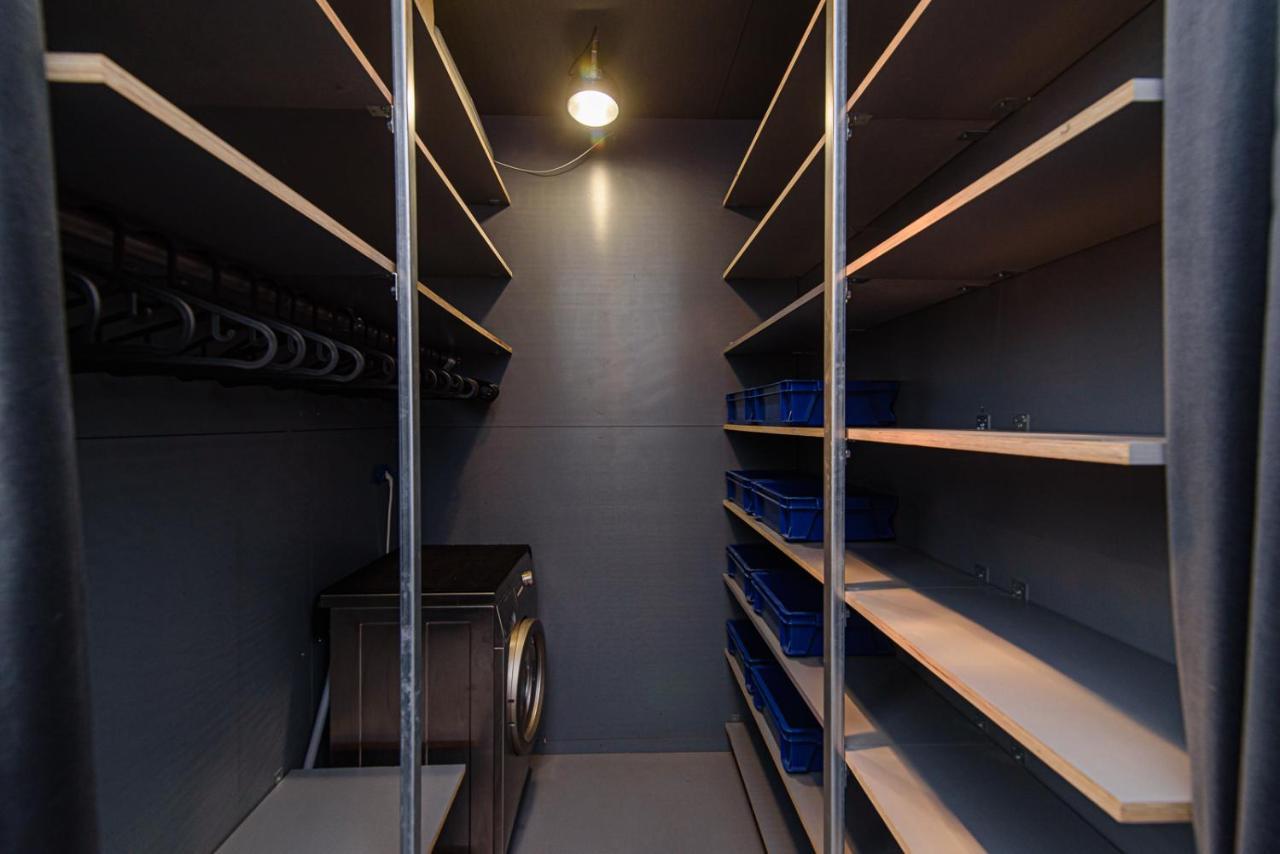 Apartment Hidden Submarine *